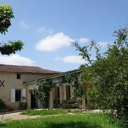 Holiday home Le Domaine Du Bel Air Blasimon