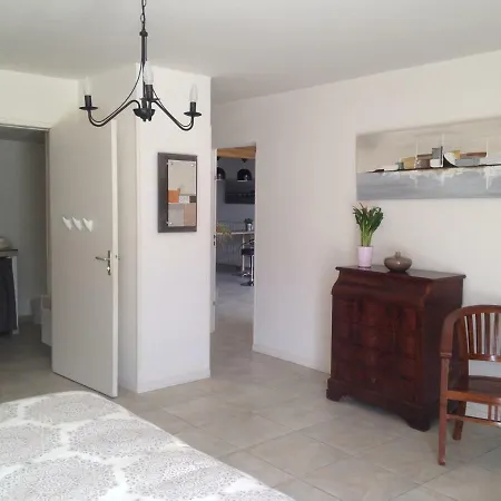 Le Domaine Du Bel Air Holiday home Blasimon