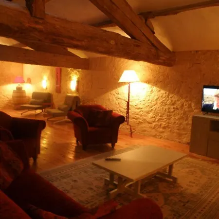 Le Domaine Du Bel Air Holiday home Blasimon